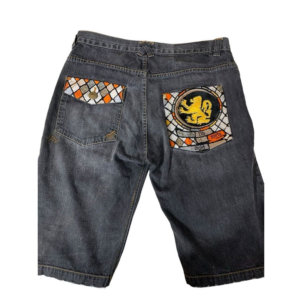 7th 38 Jean Shorts Mens Size 38‎ Vintage 2009 Embroidered Gems Lions Crest Jorts